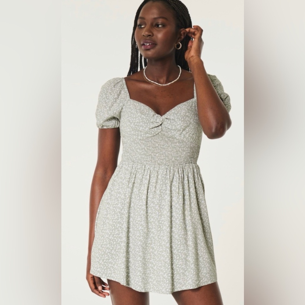 Hollister Women’s Grey Green Twist Bust Tie-back Skort Dress